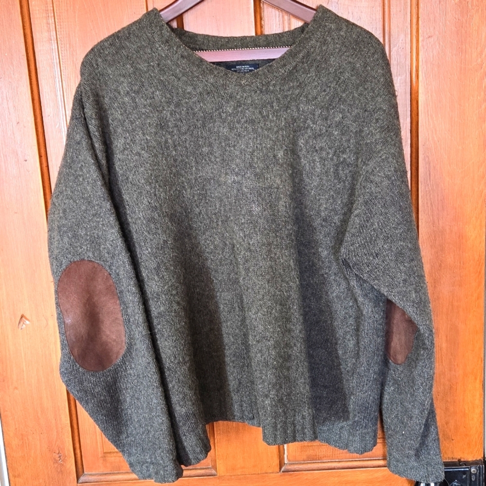 Vintage Polo Ralph Lauren Alpaca Blend Gray V-Neck Sweater Suede Elbow Patches - Picture 1 of 6